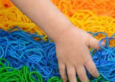 Jugando con colores y Trabajando la sensiiblidad.
